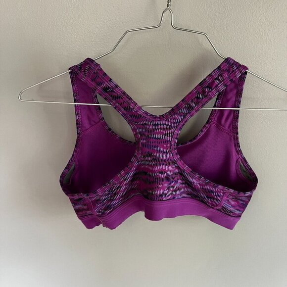 NIKE PRO Sports Bra Purple Patterned Size Small Racer Back Workout Sporty - Picture 5 of 7
